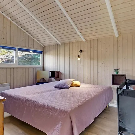 Holiday home Gorgeous In With Sauna *